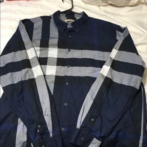 Burberry sling sleeve button down